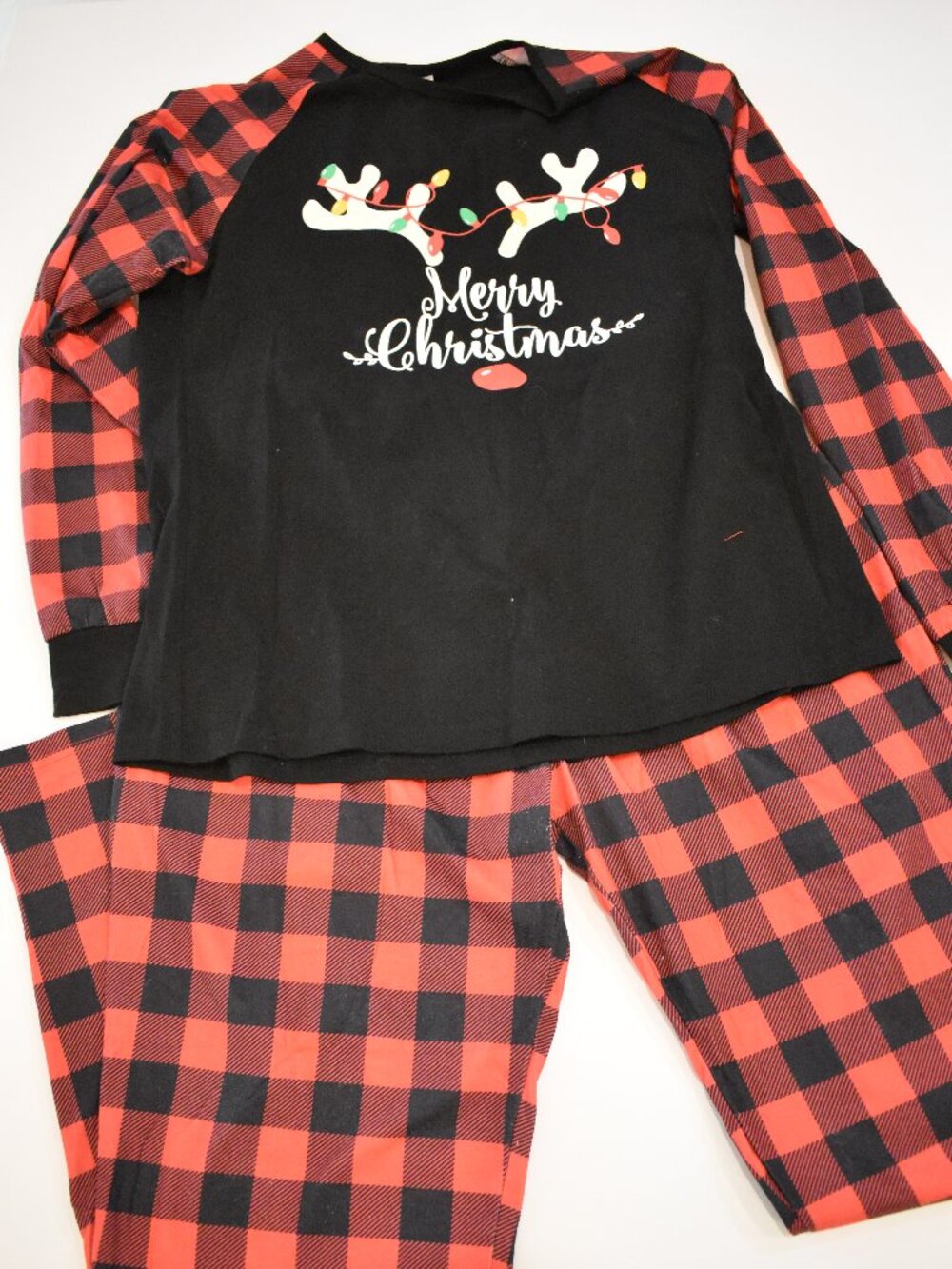 Women M Christmas Pajama Set Reindeer Buffalo Plaid Red Black 2 Piece Holiday PJ